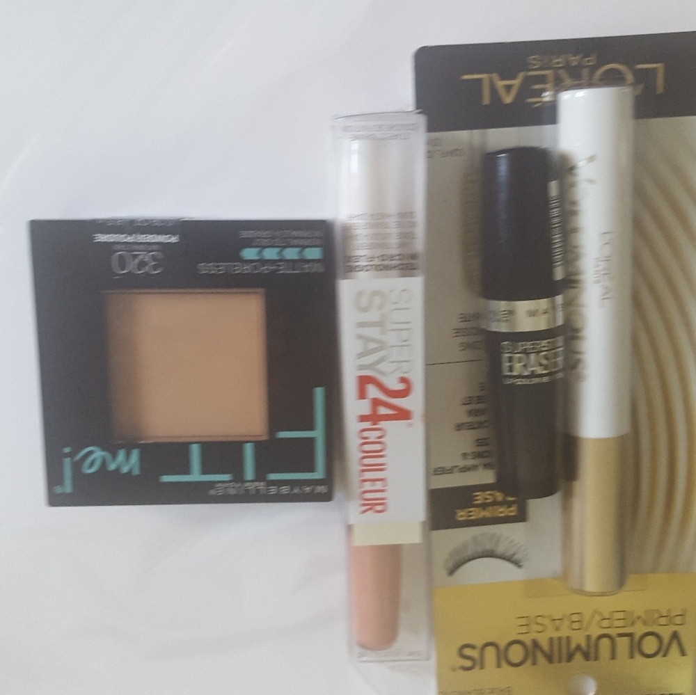 Makeup bundle